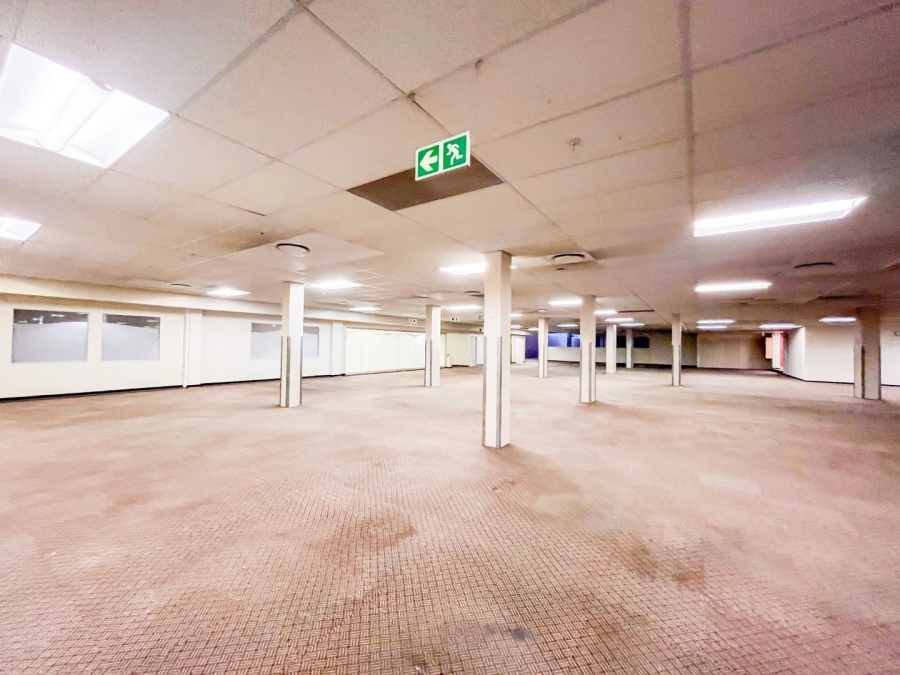 To Let commercial Property for Rent in Bellville Central Western Cape